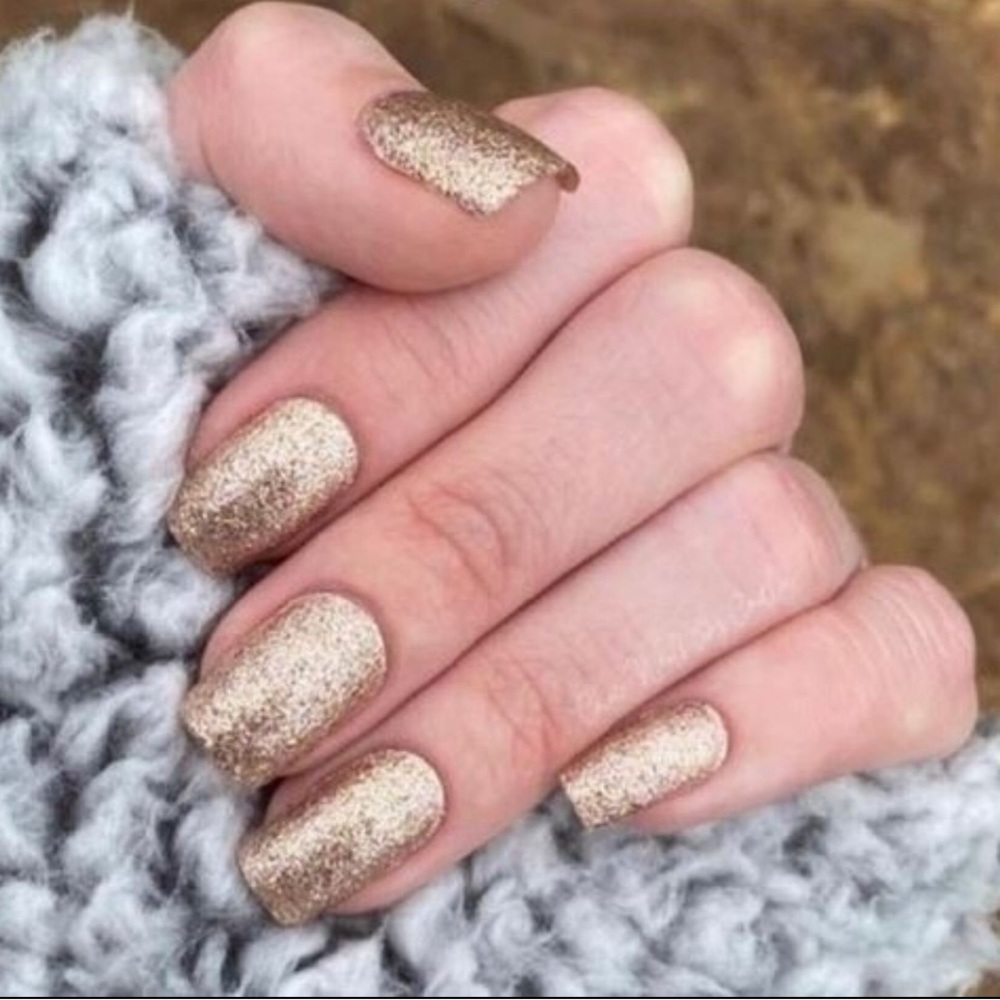 *Retired* Color Street: Chelsea Ya Later | Gold Metallic Sparkle Glitter Party - Picture 9 of 13